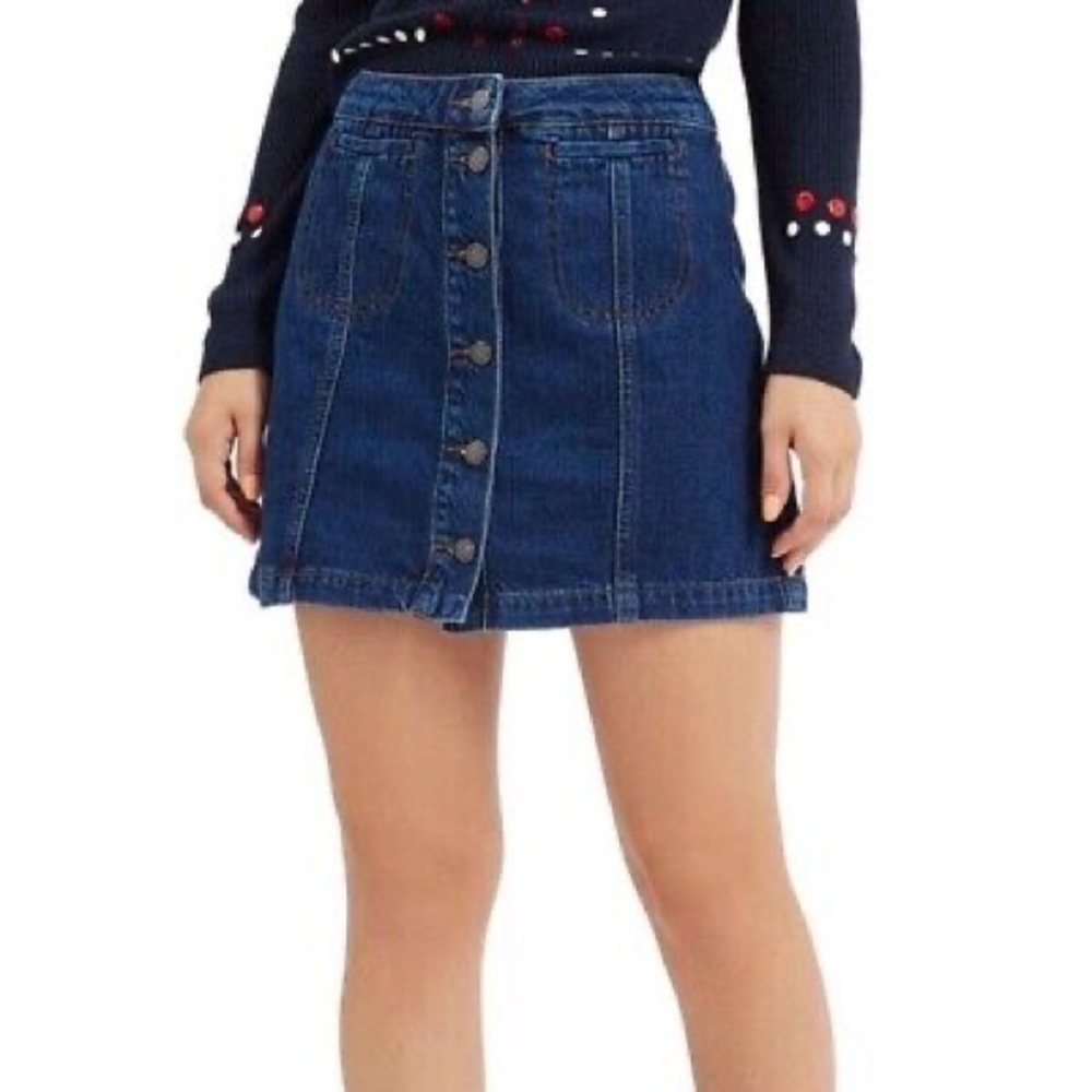 TOPSHOP MOTO Button Front Denim Skirt - Size: W32